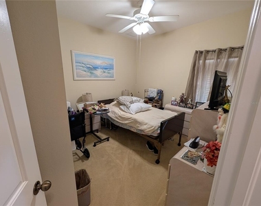 25526 Heritage Lake Boulevard - Photo Thumbnail 11