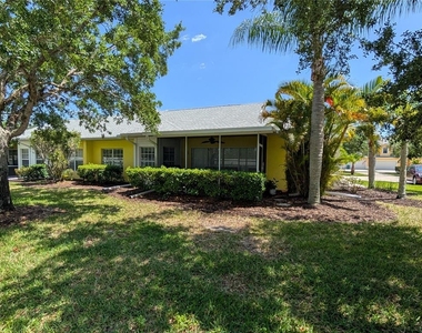 25526 Heritage Lake Boulevard - Photo Thumbnail 24