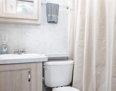 1604 N Manatee Loop - Photo Thumbnail 10