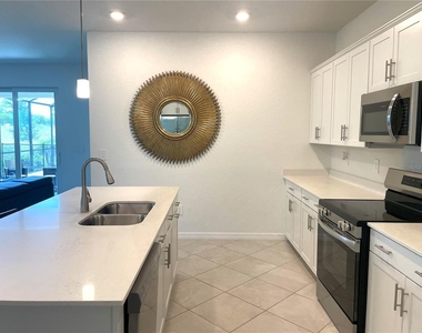 11141 Pinot Drive - Photo Thumbnail 9