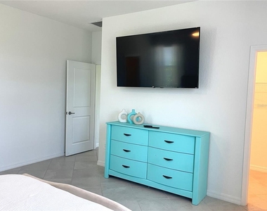 11141 Pinot Drive - Photo Thumbnail 18