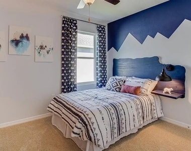 17214 Harvest Moon Way - Photo Thumbnail 13