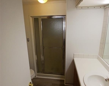 110 52nd Avenue Terrace E - Photo Thumbnail 31