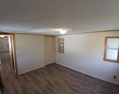 110 52nd Avenue Terrace E - Photo Thumbnail 29