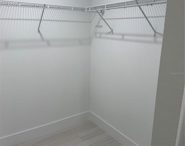 23367 Mayville Avenue - Photo Thumbnail 16