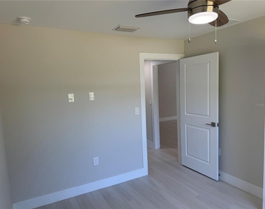 23367 Mayville Avenue - Photo Thumbnail 25