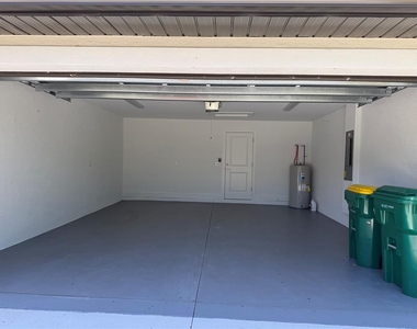 23367 Mayville Avenue - Photo Thumbnail 36