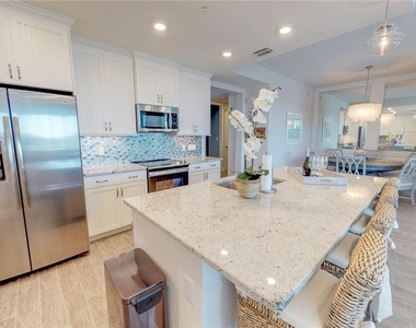 387 Aruba Circle - Photo Thumbnail 12