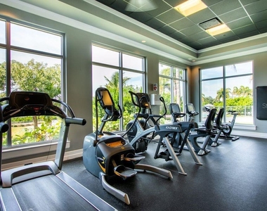 387 Aruba Circle - Photo Thumbnail 43