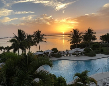 387 Aruba Circle - Photo Thumbnail 47