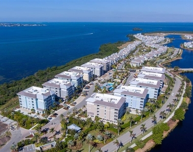 387 Aruba Circle - Photo Thumbnail 35