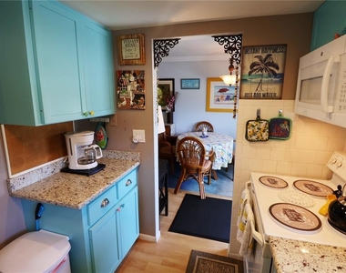 5888 17th Street W - Photo Thumbnail 6
