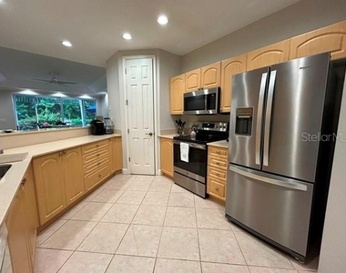 3510 54th Drive W - Photo Thumbnail 3