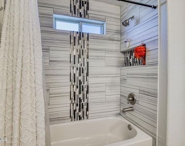 12257 Desert Dove Avenue - Photo Thumbnail 17