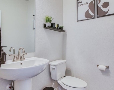 12257 Desert Dove Avenue - Photo Thumbnail 6