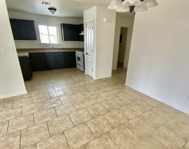 9228 San Lorenzo Avenue - Photo Thumbnail 3