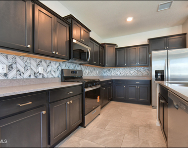 12868 Star Gaze Avenue - Photo Thumbnail 20