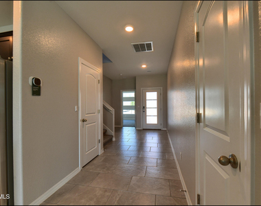 12868 Star Gaze Avenue - Photo Thumbnail 4