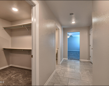 12868 Star Gaze Avenue - Photo Thumbnail 31