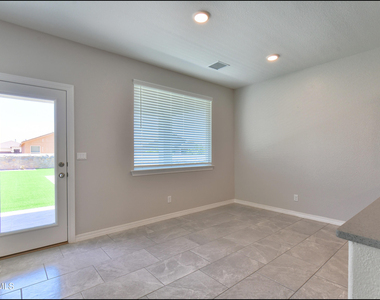 12868 Star Gaze Avenue - Photo Thumbnail 11