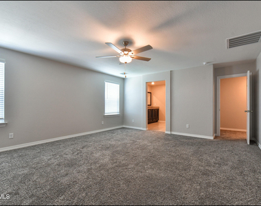 12868 Star Gaze Avenue - Photo Thumbnail 28