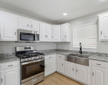 3408 Hixson Street - Photo Thumbnail 5