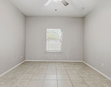 11500 Summer Drive - Photo Thumbnail 38