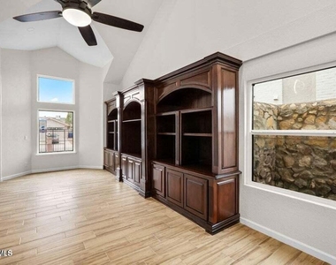 7216 Desert Jewel Drive - Photo Thumbnail 69