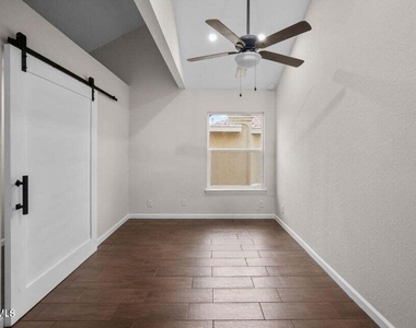 7216 Desert Jewel Drive - Photo Thumbnail 36