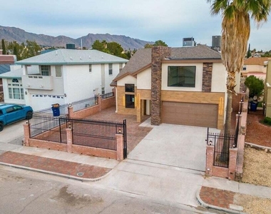 7216 Desert Jewel Drive - Photo Thumbnail 5