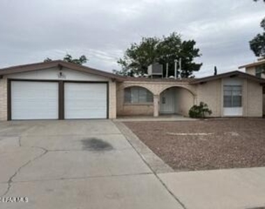 1632 Lou Graham Drive - Photo Thumbnail 11