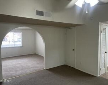 1632 Lou Graham Drive - Photo Thumbnail 1