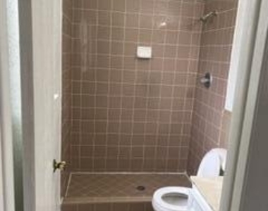1632 Lou Graham Drive - Photo Thumbnail 4
