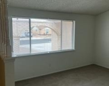 1632 Lou Graham Drive - Photo Thumbnail 3