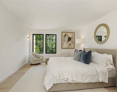 1188 King Street - Photo Thumbnail 14