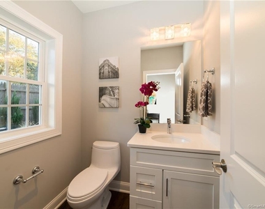 68 Anderson Street - Photo Thumbnail 6