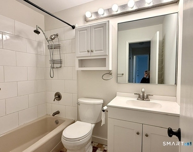 9 Tara Drive - Photo Thumbnail 10