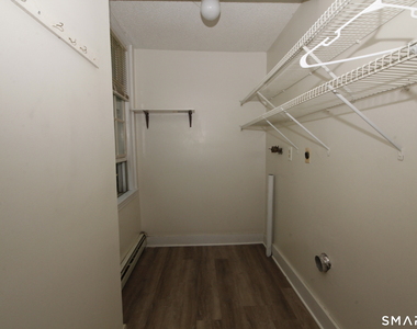204 Poquonock Avenue - Photo Thumbnail 10