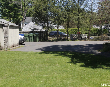 204 Poquonock Avenue - Photo Thumbnail 2