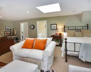 20 Grassy Plains Road - Photo Thumbnail 8