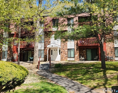 15 Woodsedge Drive - Photo Thumbnail 1