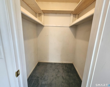 15 Woodsedge Drive - Photo Thumbnail 18