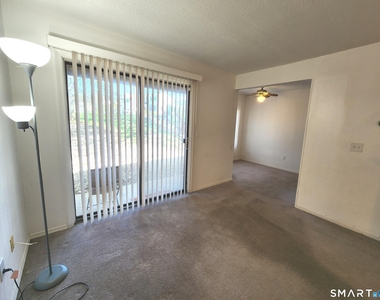 15 Woodsedge Drive - Photo Thumbnail 11