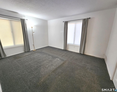15 Woodsedge Drive - Photo Thumbnail 20