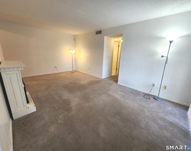 15 Woodsedge Drive - Photo Thumbnail 15