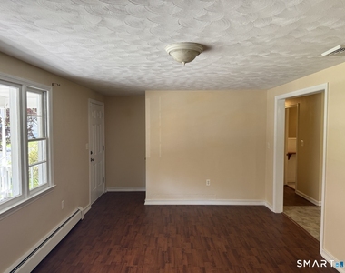 44 Saint James Avenue - Photo Thumbnail 11