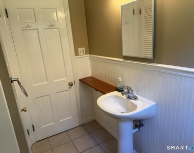 44 Saint James Avenue - Photo Thumbnail 13