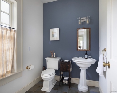 17 Grandview Lane - Photo Thumbnail 12