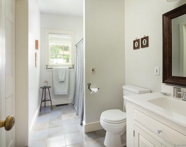 17 Grandview Lane - Photo Thumbnail 10
