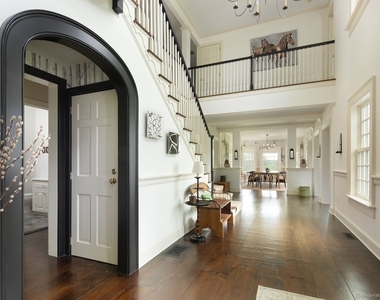 17 Grandview Lane - Photo Thumbnail 11